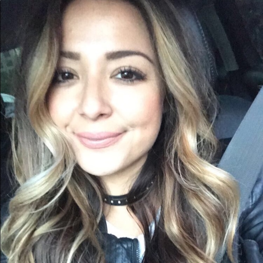 Meet your Posher, Ashley